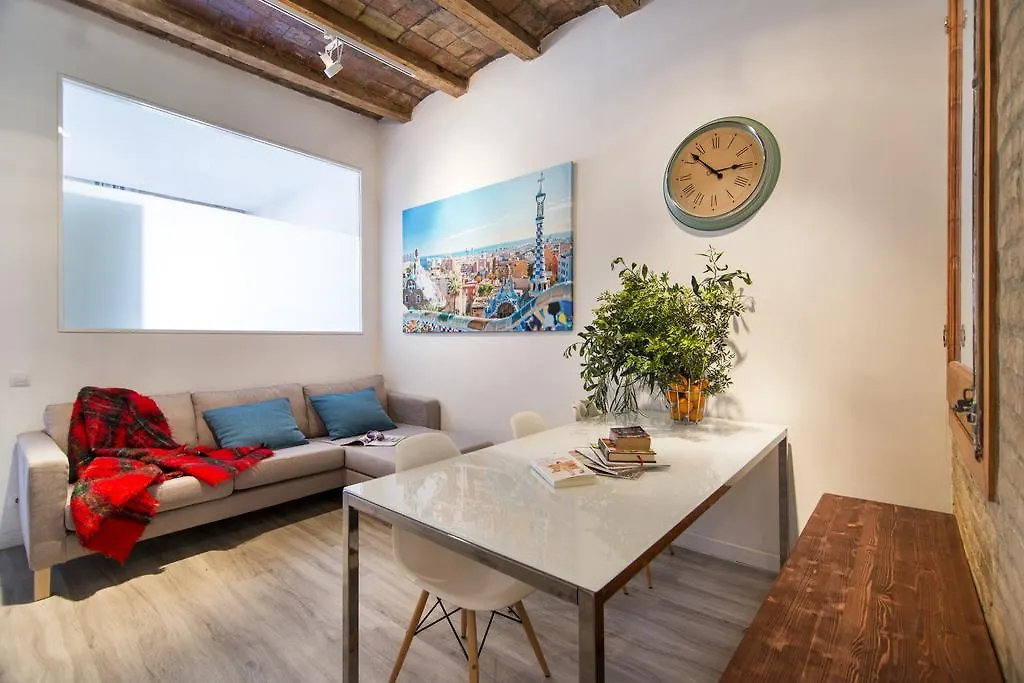 Happy People Sagrada Familia Apartments Barcelona 0*,