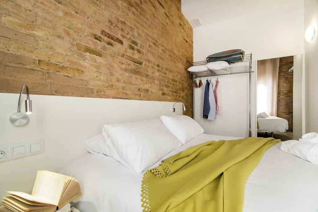 Happy People Sagrada Familia Apartments Barcelona 0*,