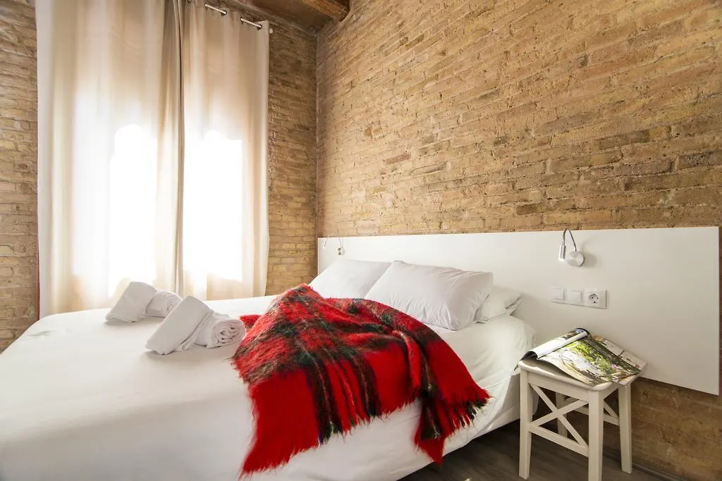 Happy People Sagrada Familia Apartments Barcelona